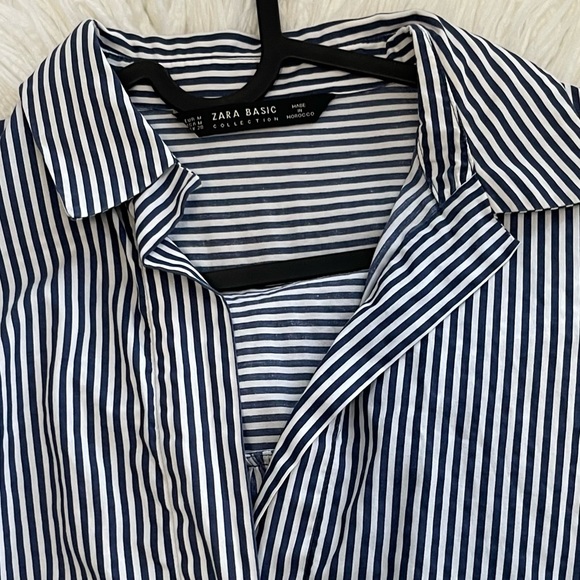 4𝒇𝒐𝒓$50 ZARA Basic Collar blue striped shirt sizeM - Picture 5 of 5